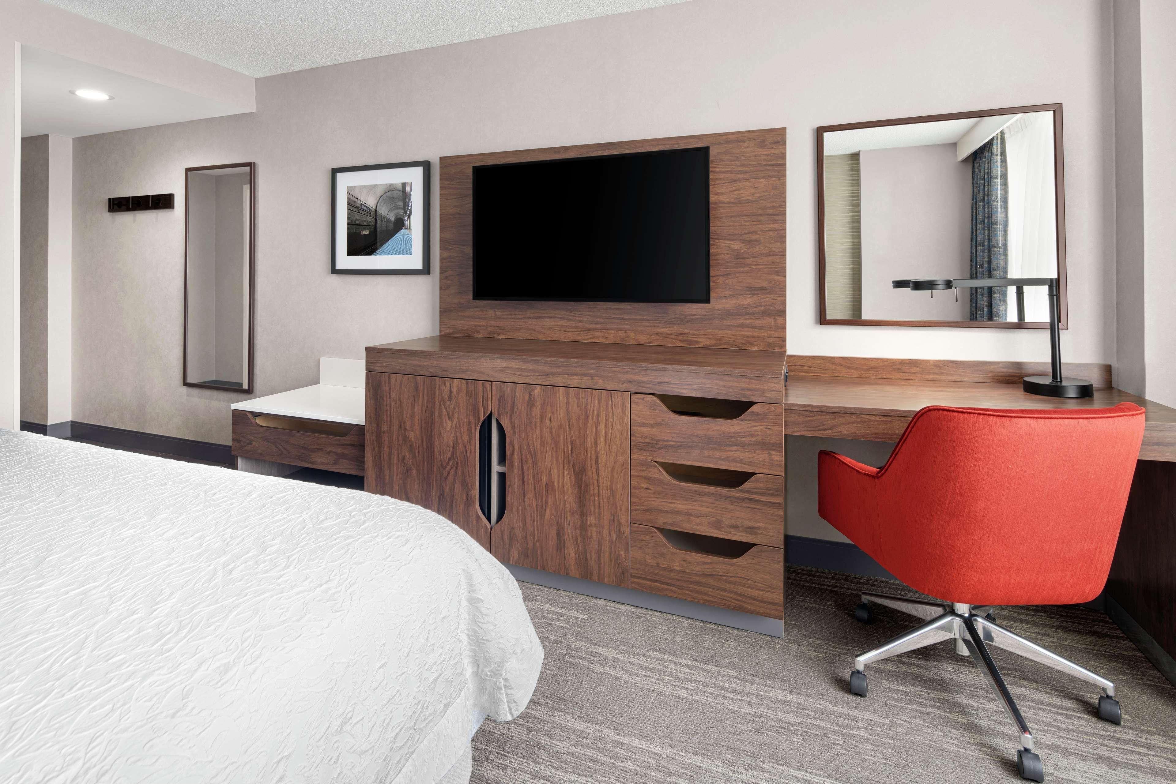 Hampton Inn & Suites Chicago-Downtown Екстер'єр фото