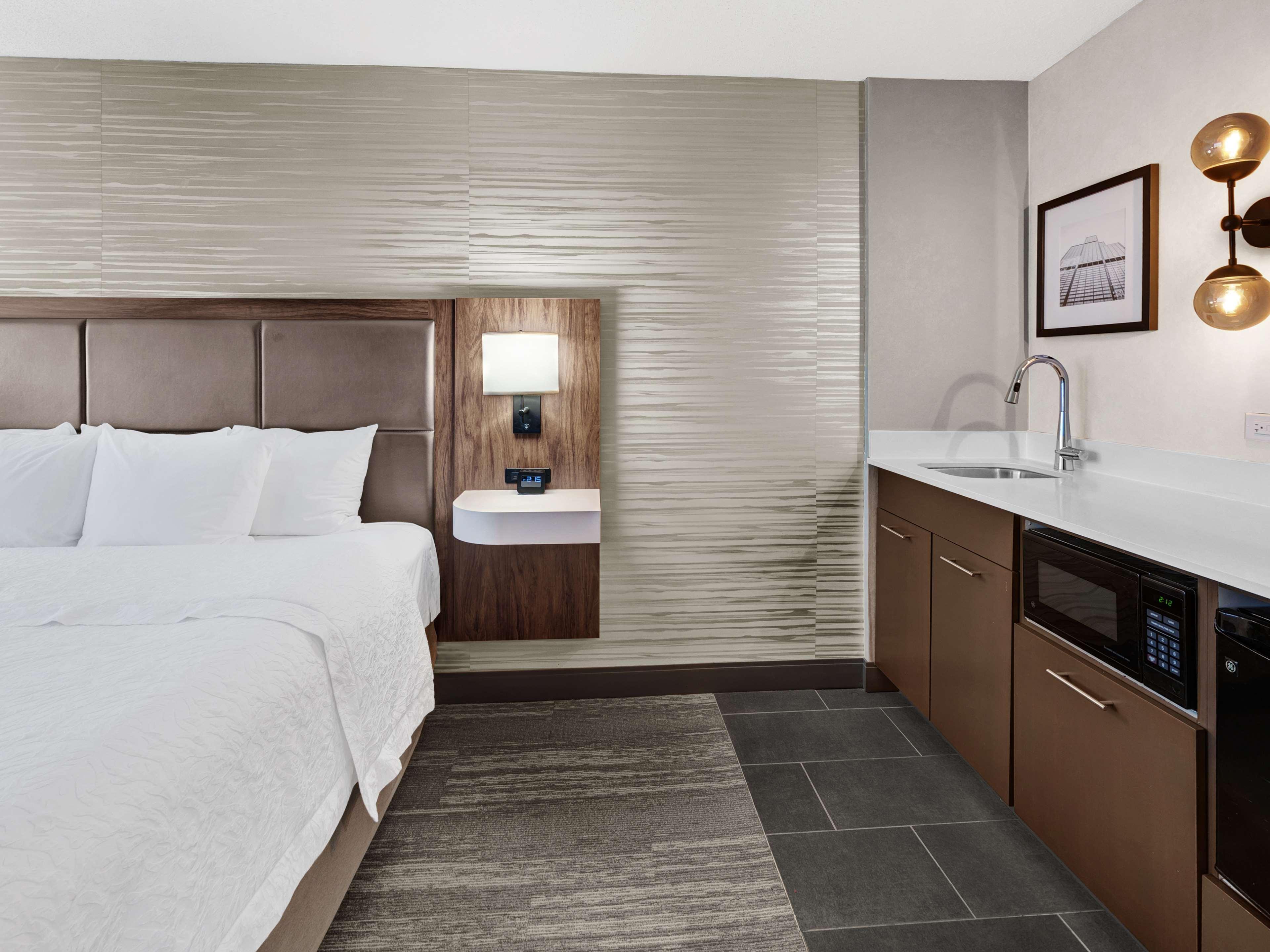 Hampton Inn & Suites Chicago-Downtown Екстер'єр фото