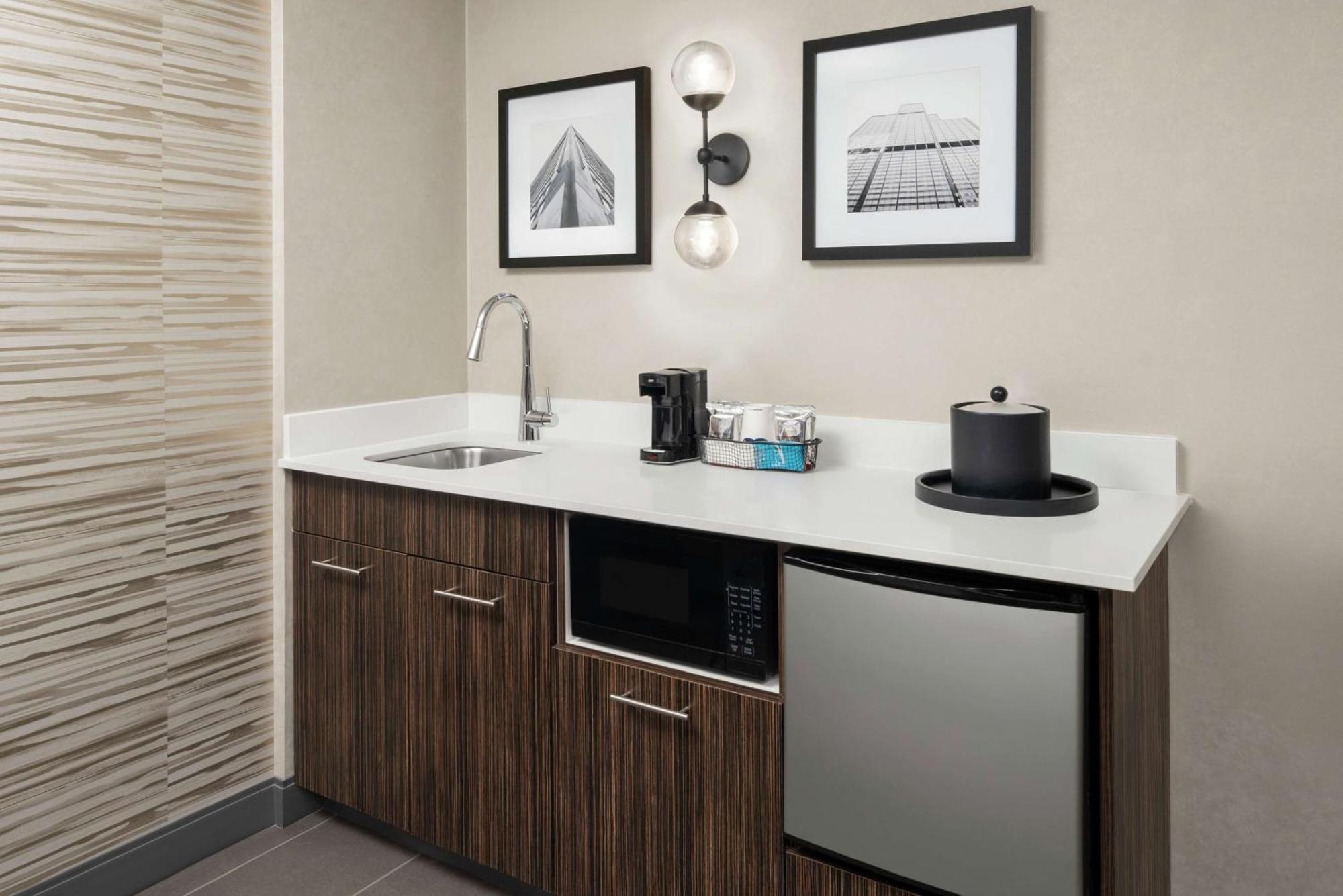 Hampton Inn & Suites Chicago-Downtown Екстер'єр фото