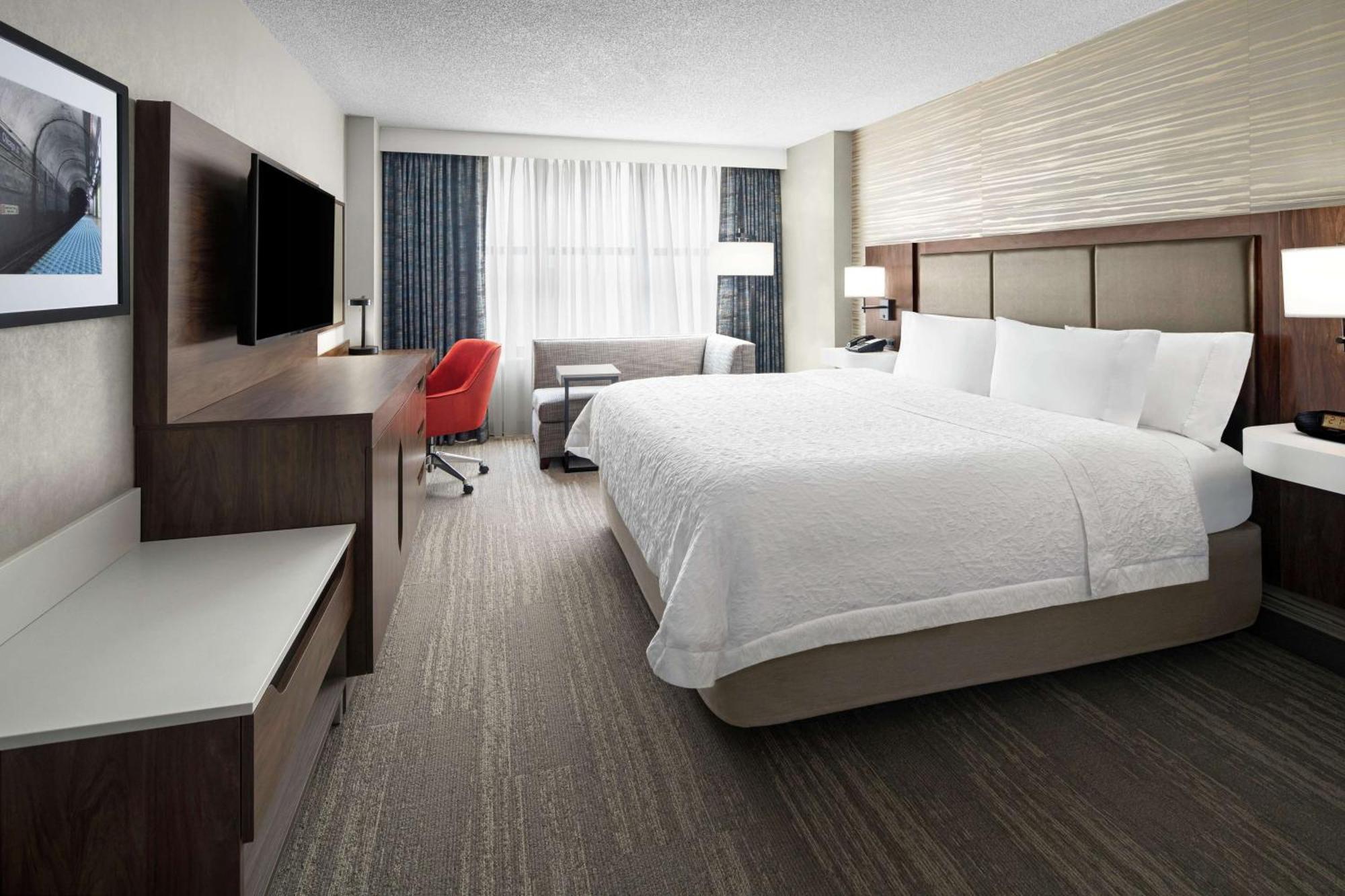 Hampton Inn & Suites Chicago-Downtown Екстер'єр фото