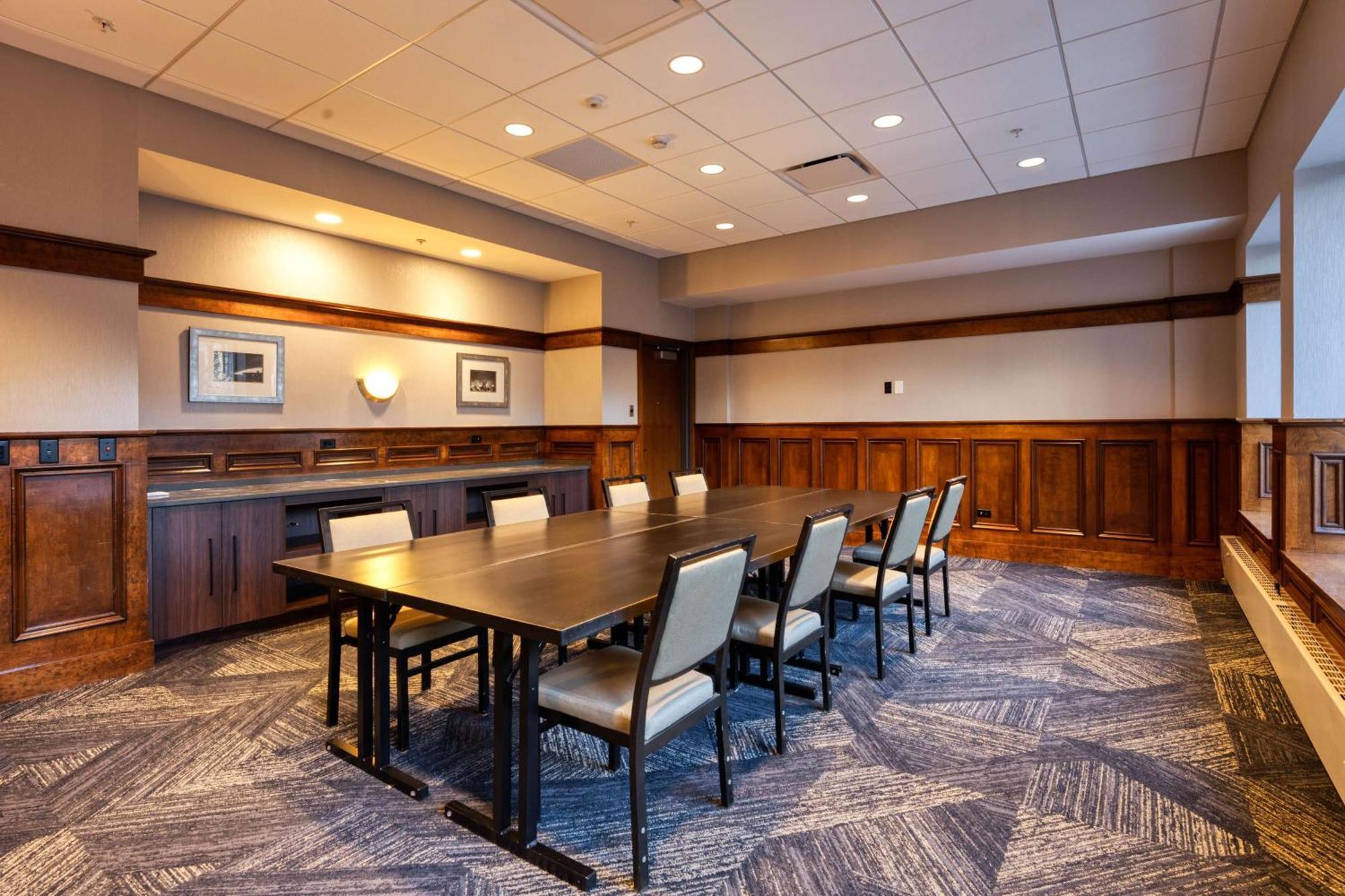 Hampton Inn & Suites Chicago-Downtown Екстер'єр фото
