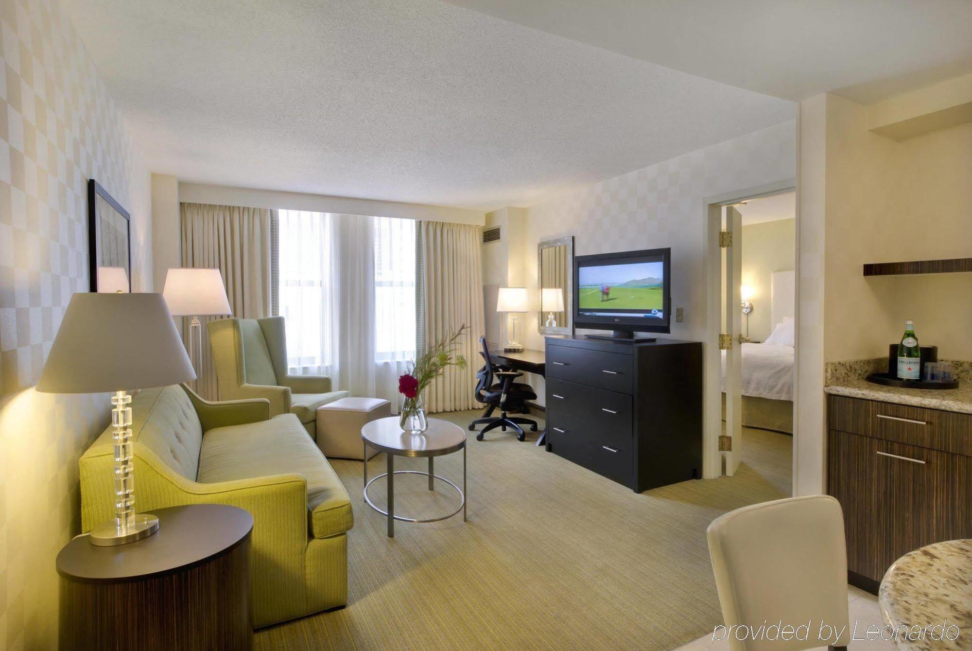 Hampton Inn & Suites Chicago-Downtown Номер фото