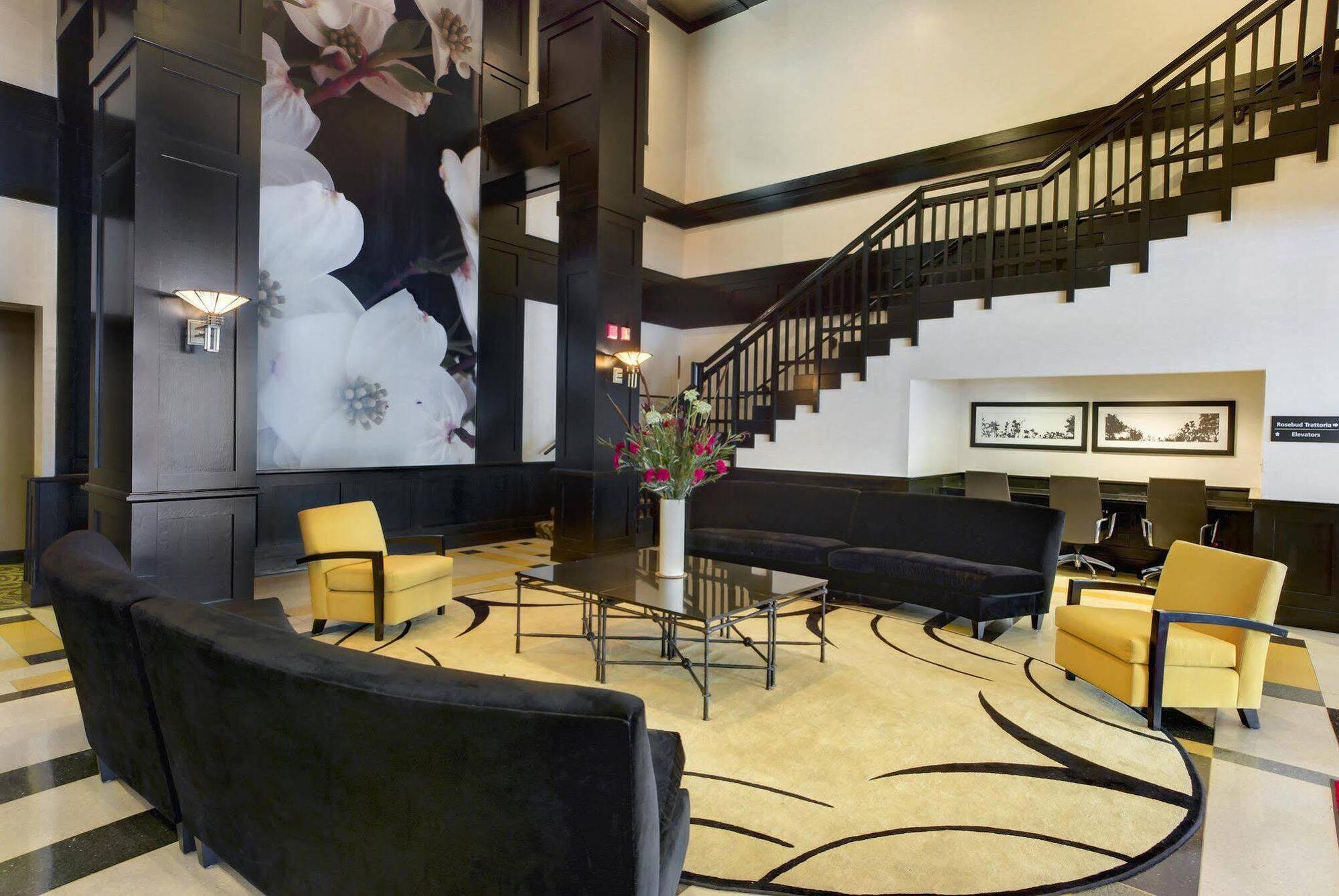 Hampton Inn & Suites Chicago-Downtown Екстер'єр фото